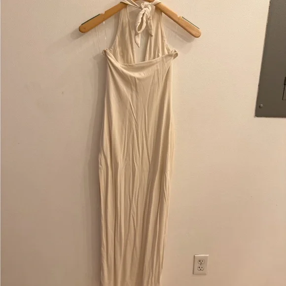 Oh Polly Cream Backless Halter Dress - Picture 9 of 10